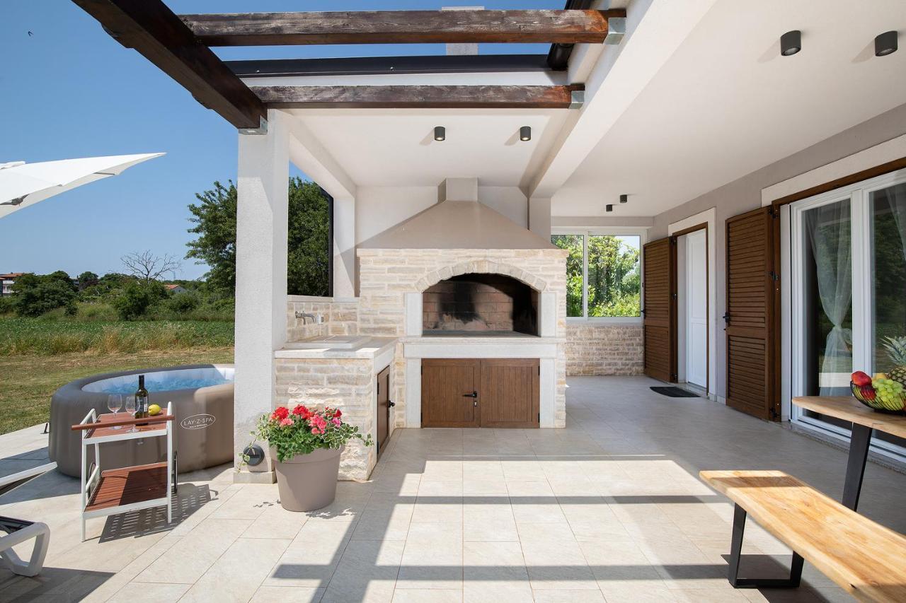 Villa Irena เมดูลิน ภายนอก รูปภาพ